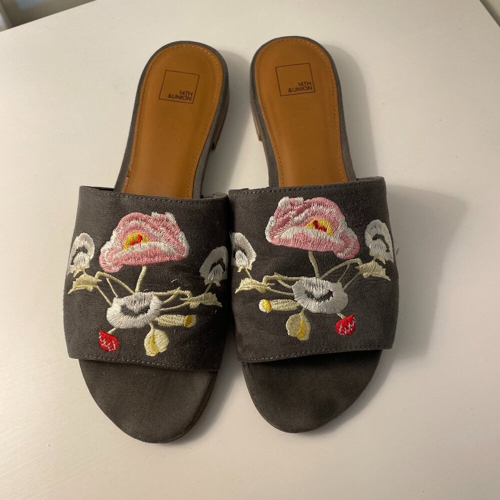 14th & Union Embroidered Suede Slides, size 7.5